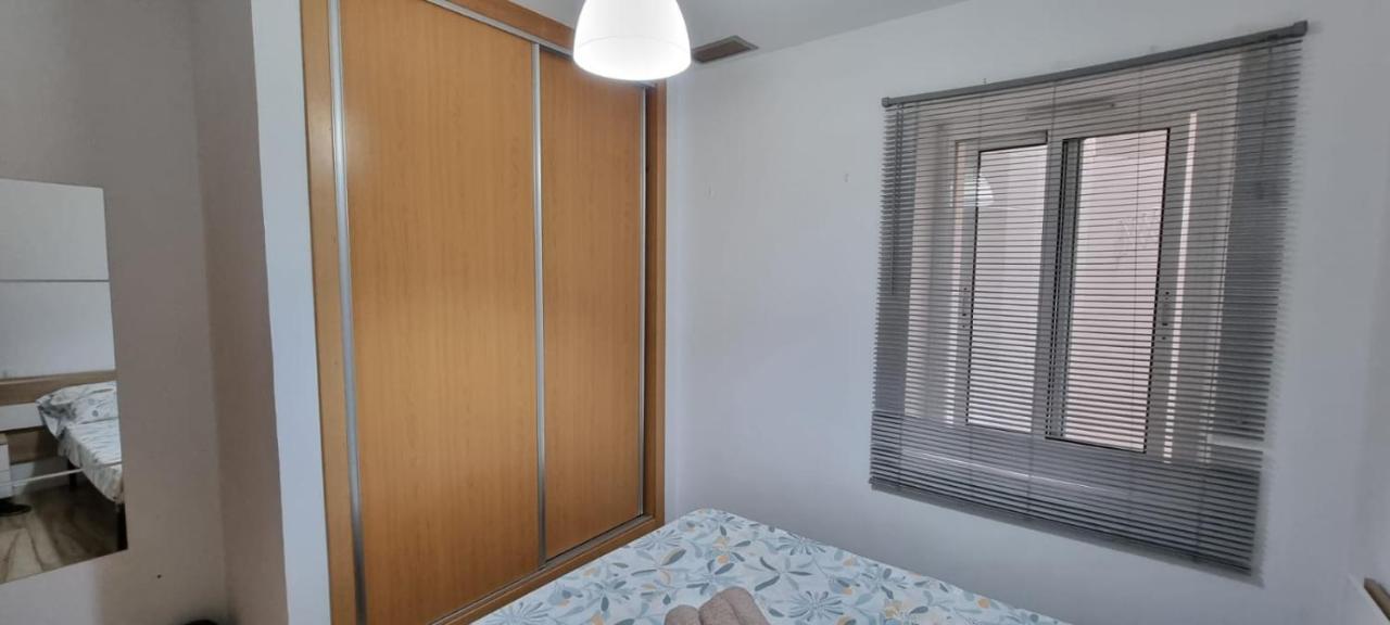 Carolinas Suit Apartment Alicante Bagian luar foto