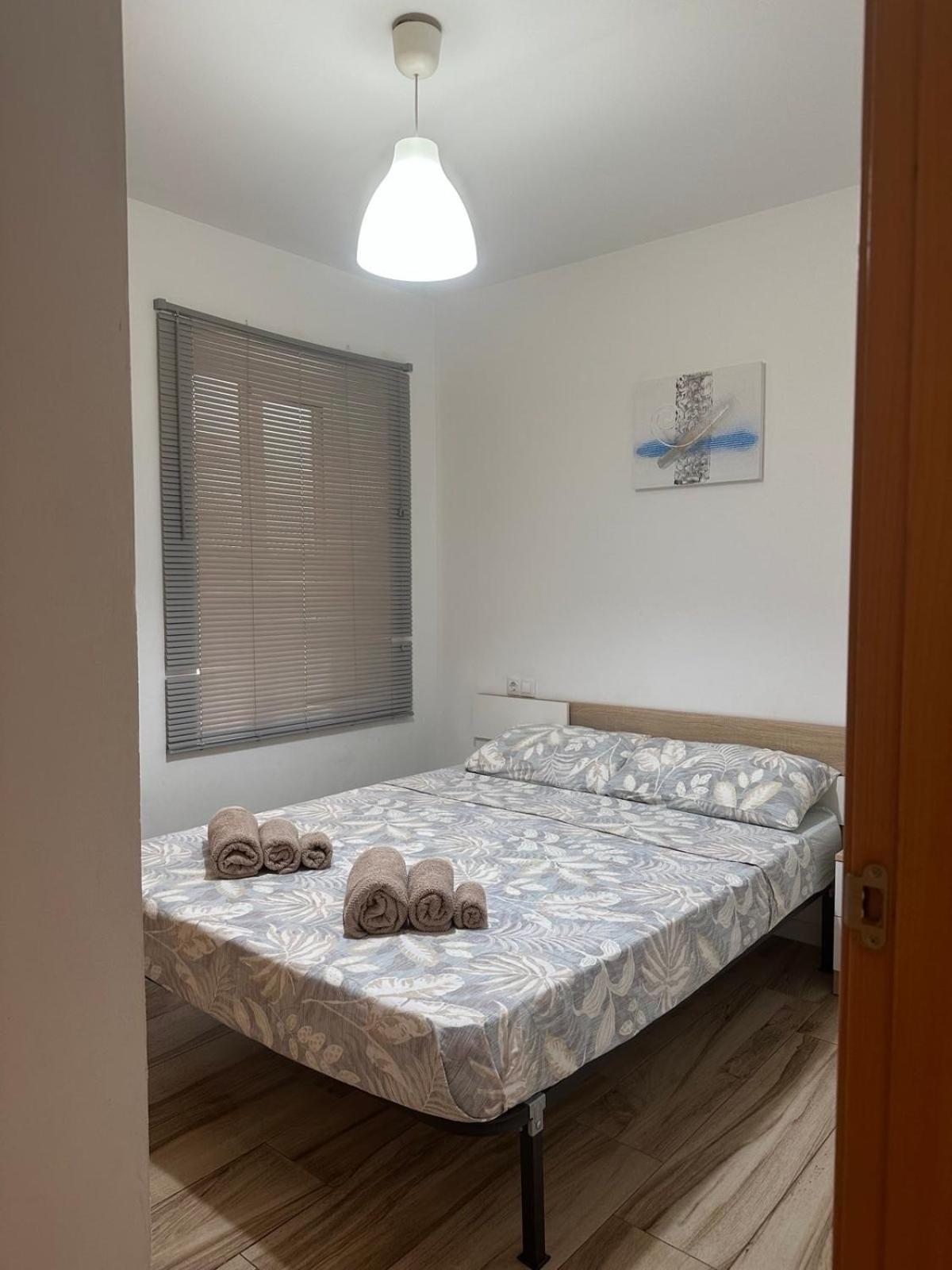 Carolinas Suit Apartment Alicante Bagian luar foto