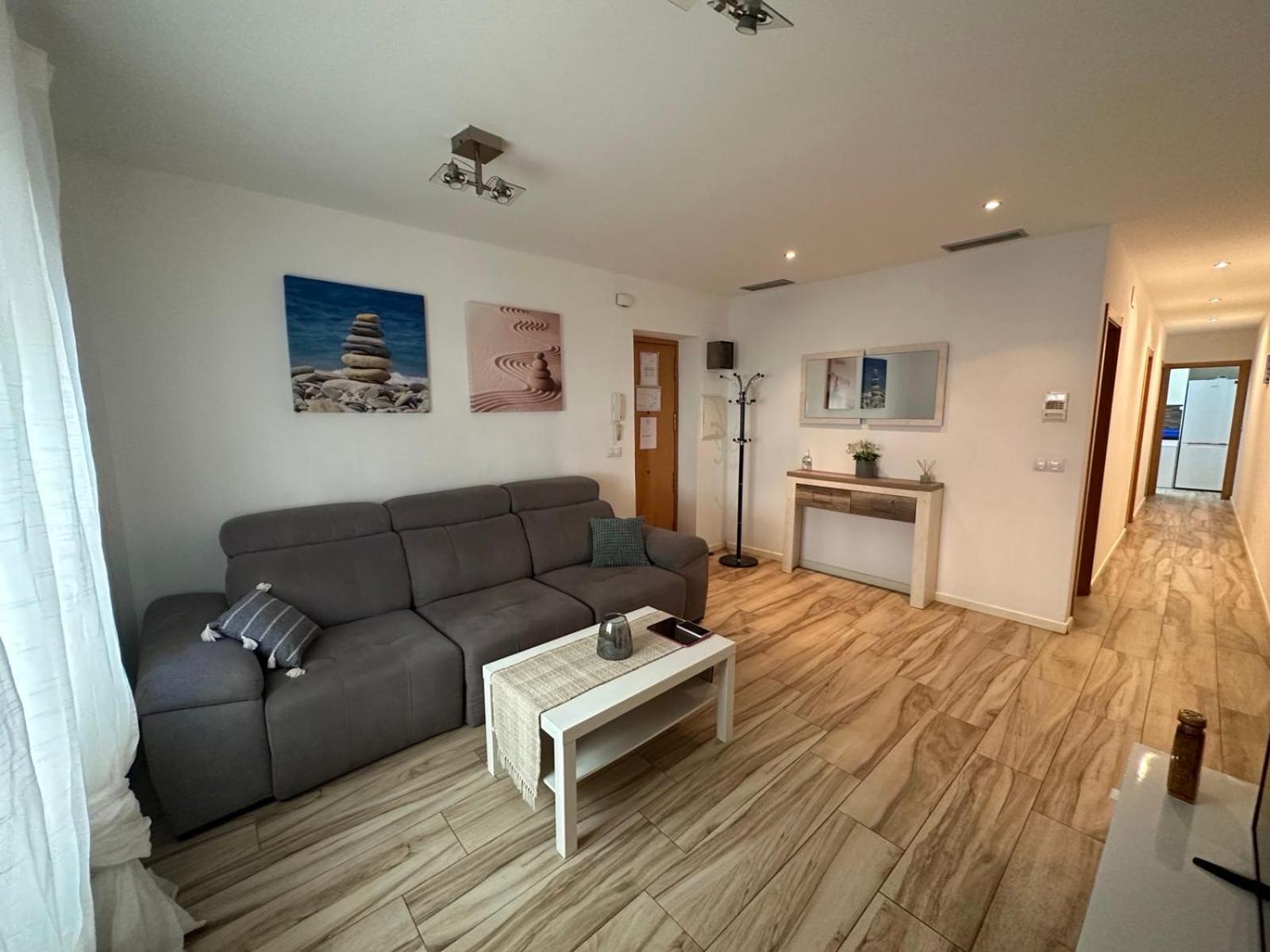 Carolinas Suit Apartment Alicante Bagian luar foto